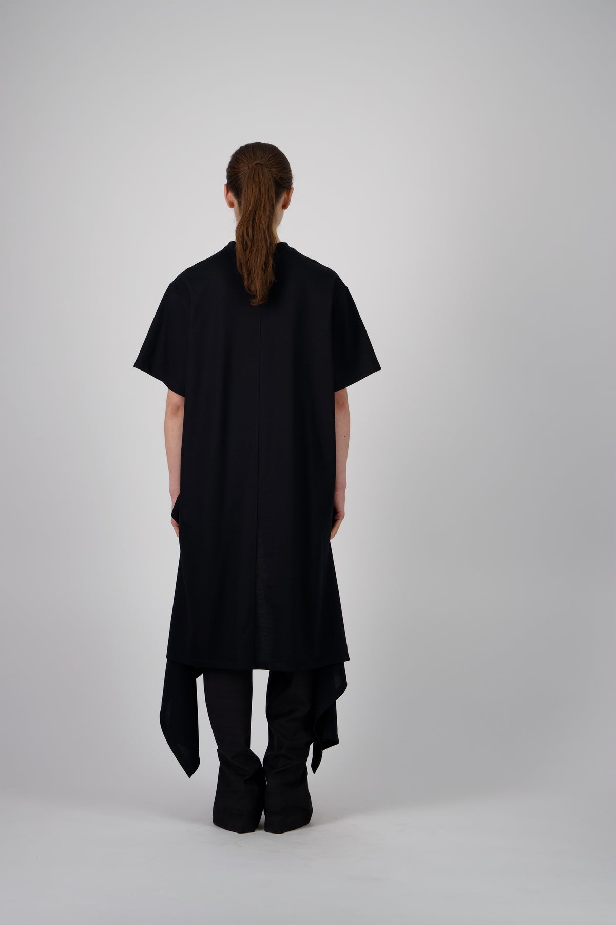 Toni T-Shirt Black-4